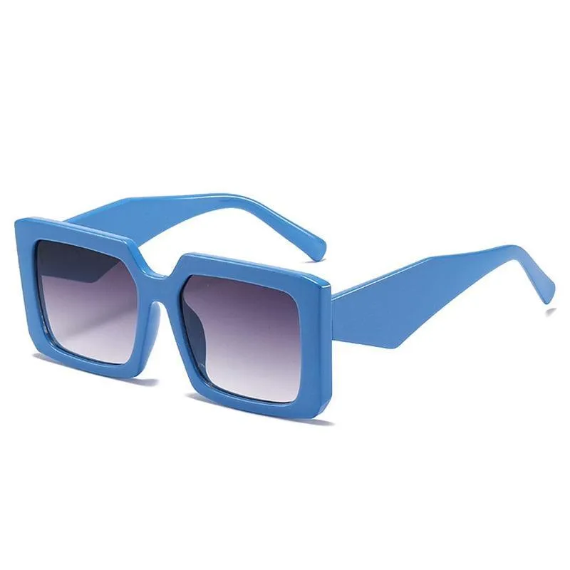 Claude Retro Square Sunglasses