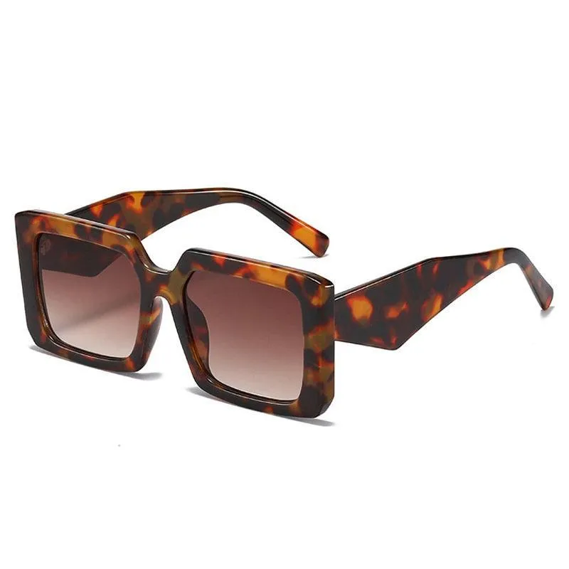 Claude Retro Square Sunglasses
