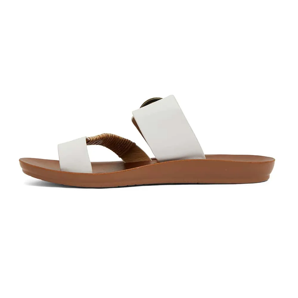 Geneva Slide in White Smooth