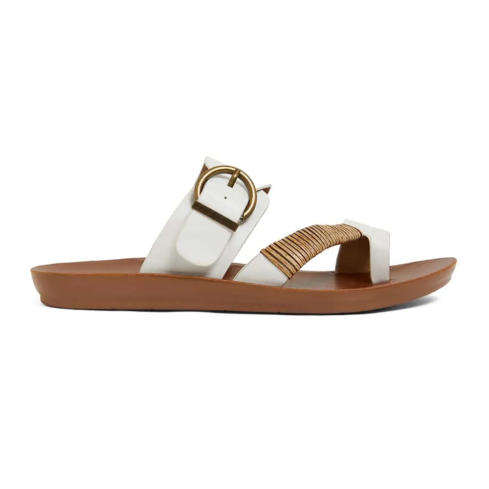 Geneva Slide in White Smooth