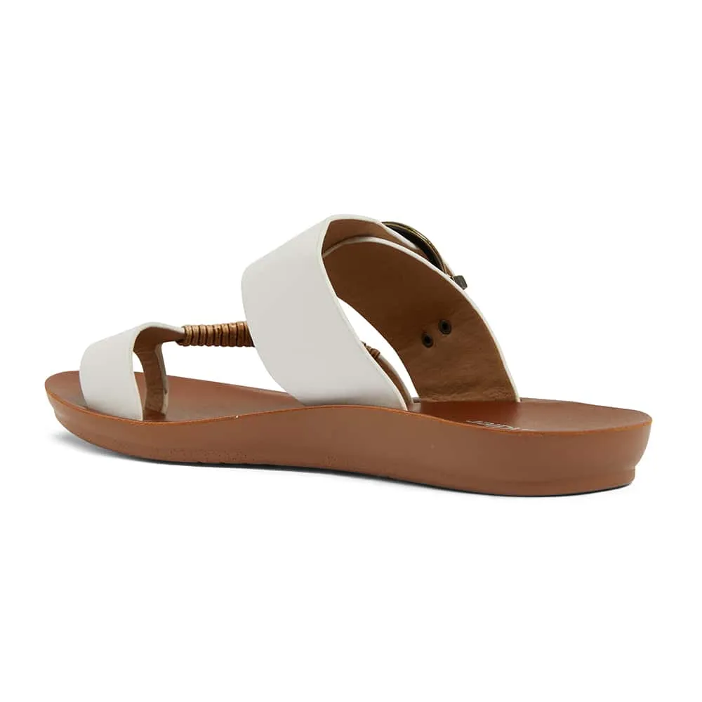 Geneva Slide in White Smooth