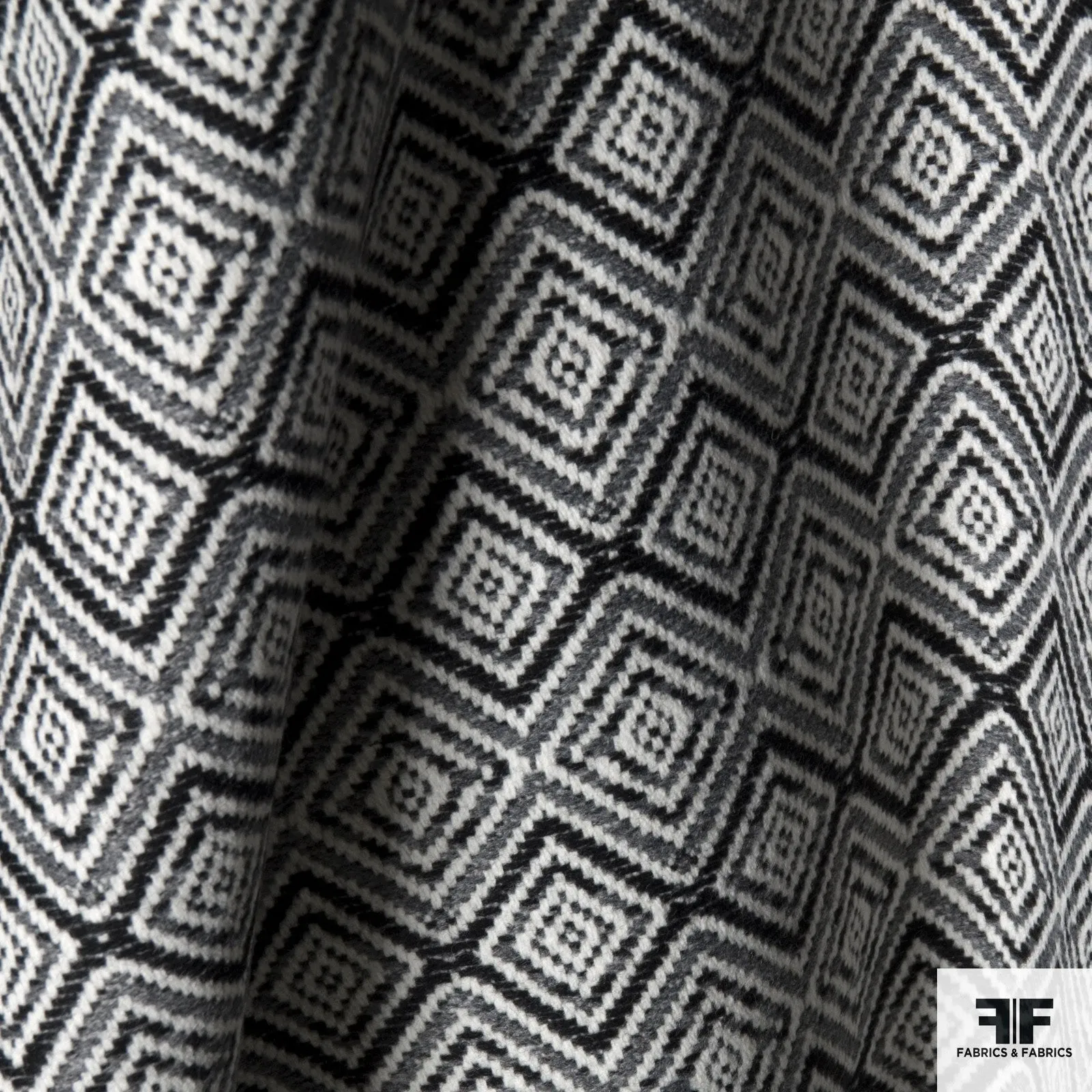 Geometric Wool Coating - Ivory/Black/Grey