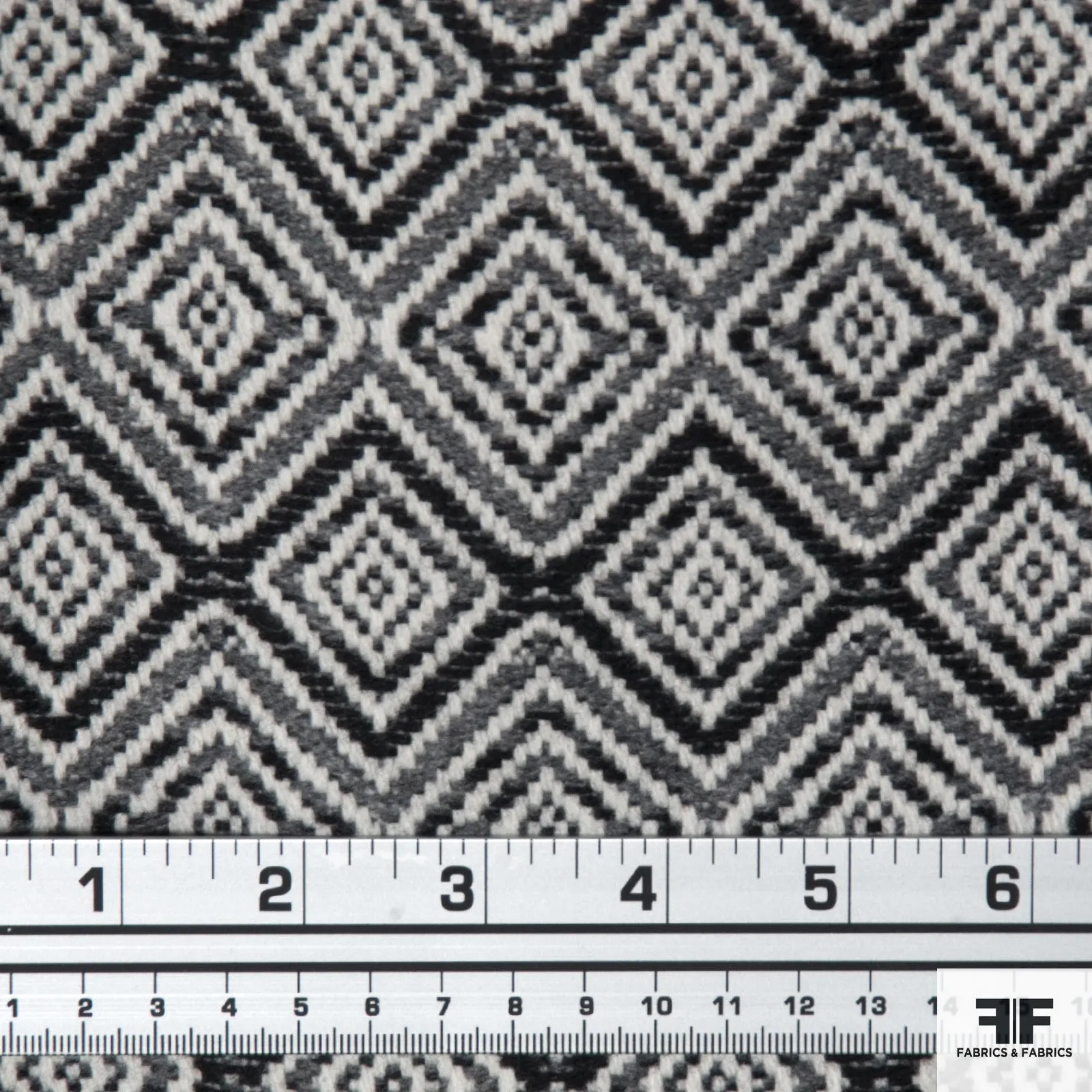 Geometric Wool Coating - Ivory/Black/Grey