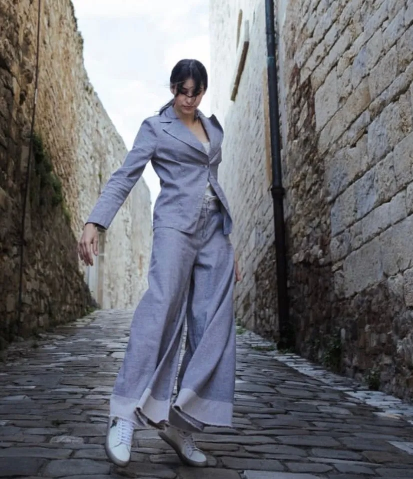 Italian linen blend jacket in stone