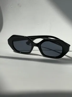 Kelsey Retro 80s Style Sunglasses In Black