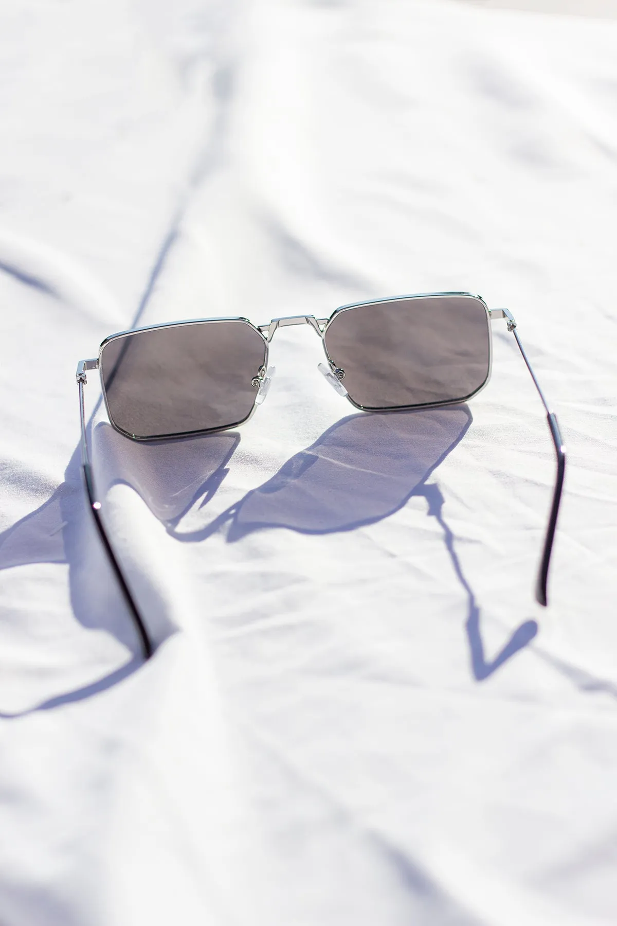 Nose Bridge Angular Rectangle Aviator Sunglasses