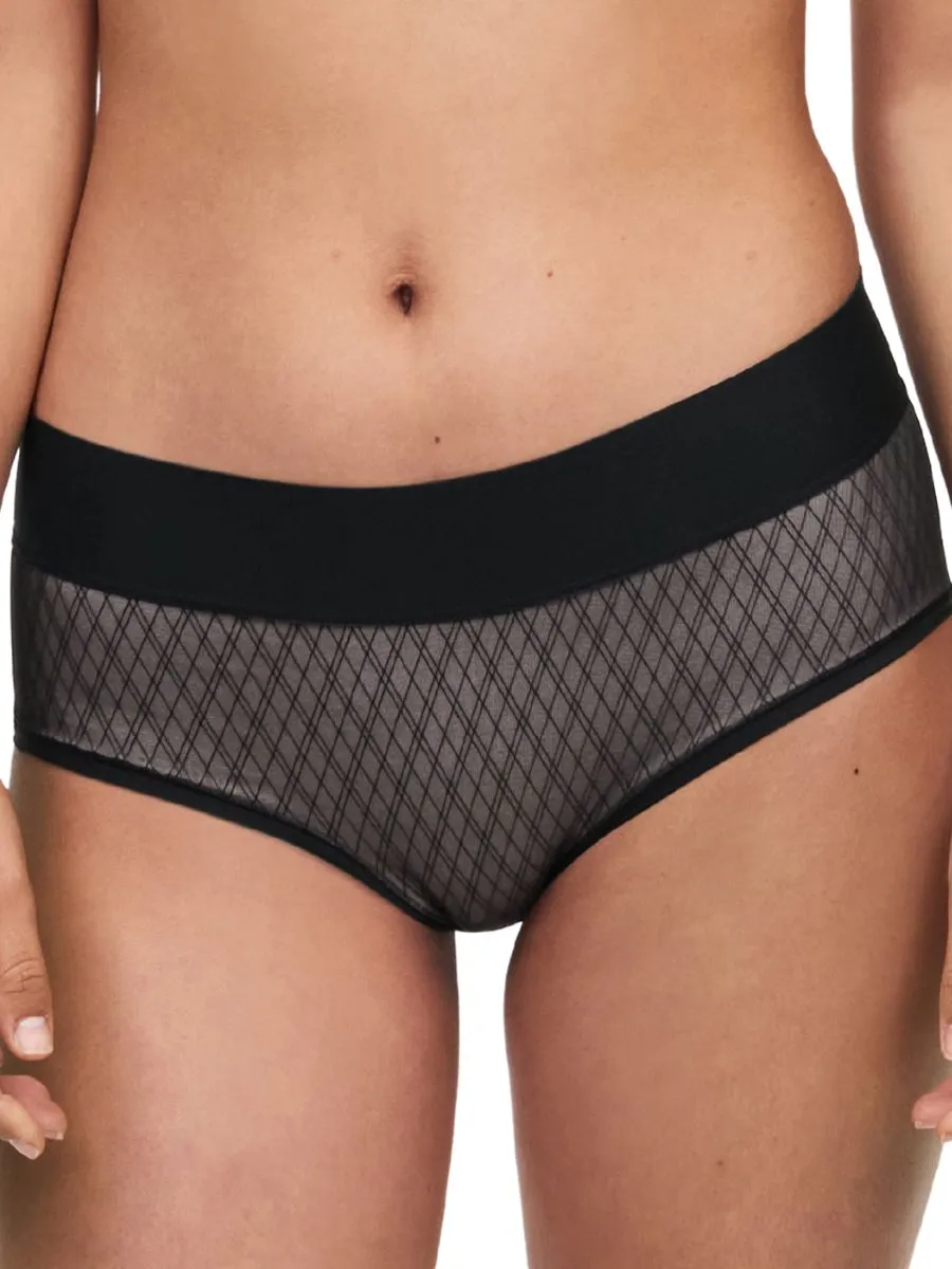 Smooth Lines Covering Shorty