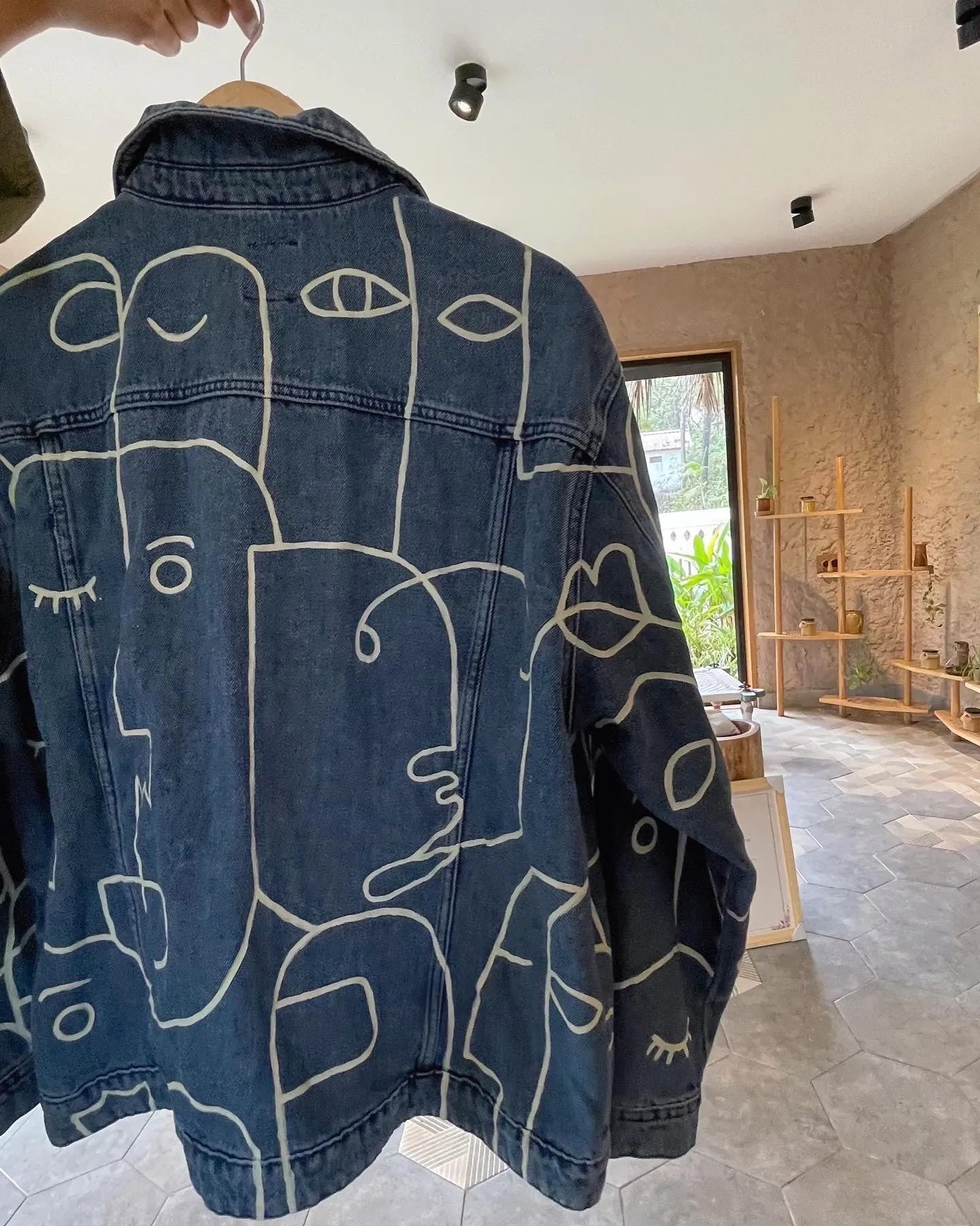Visage Jacket (Oversized)